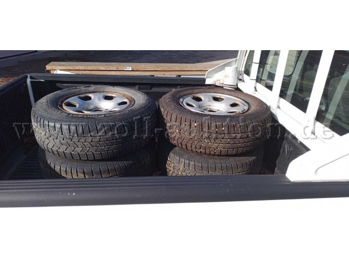 4 zusätzliche Räder