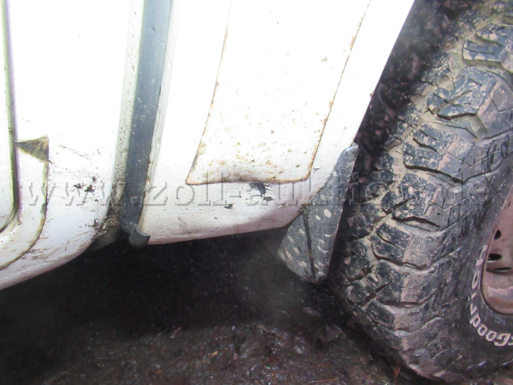 Seitenwand hinten eingedellt