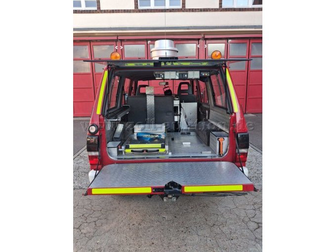 1 Nissan Patrol 4x4 – foto 8 – kavel bij Zoll-Auktion, Burg