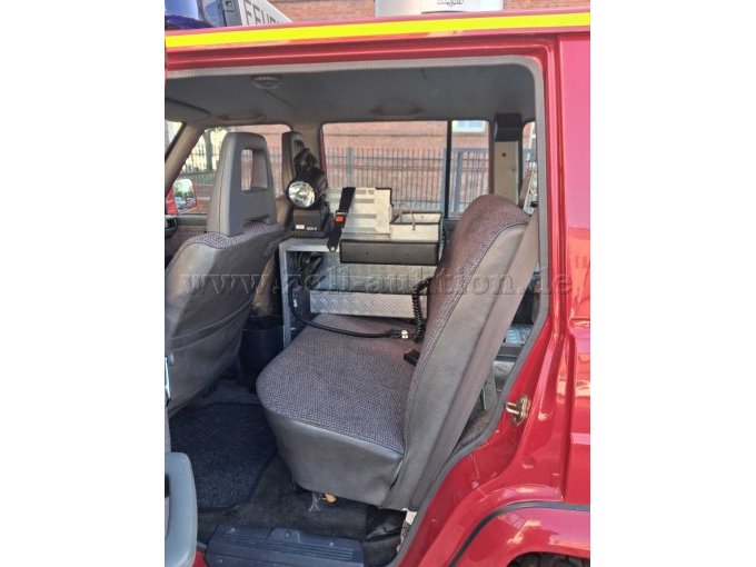 1 Nissan Patrol 4x4 – foto 7 – kavel bij Zoll-Auktion, Burg