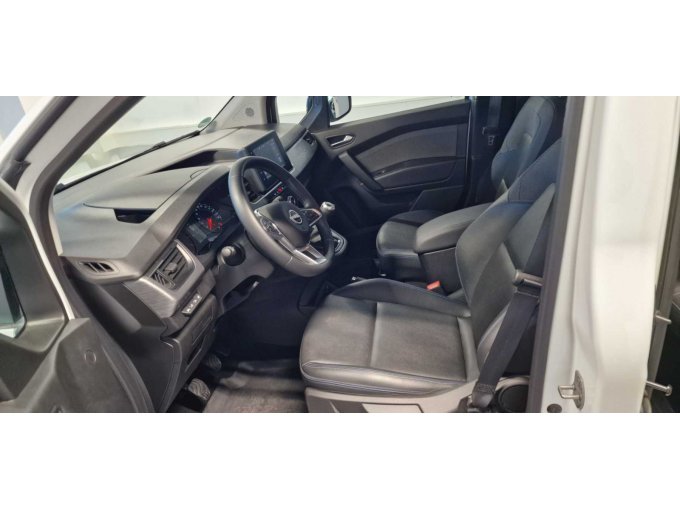 Innenraum Fahrerseite