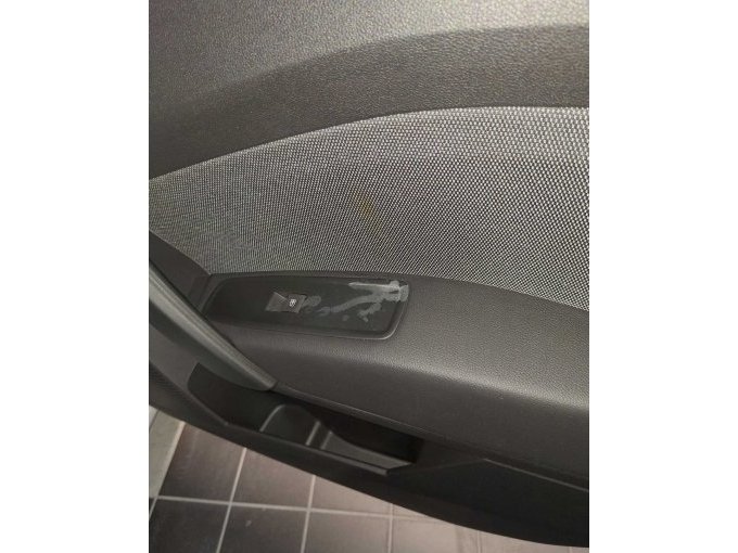 Tür Vorne