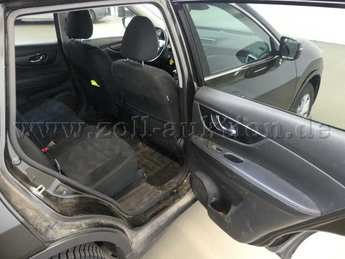 1 Nissan X-Trail 1.6 dCi 4x4 Acenta – foto 8 – kavel bij Zoll-Auktion, Münster
