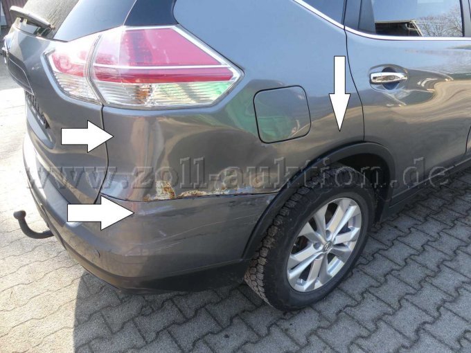 Beschädigungen hinten rechts