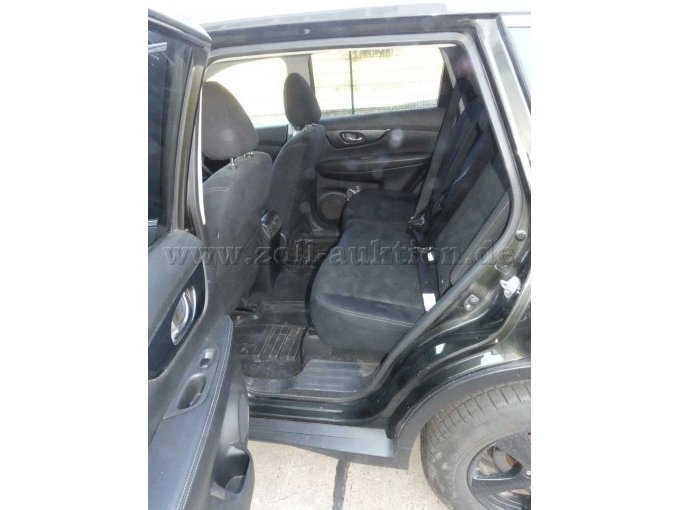 1 Nissan X-Trail 1.6 dCi 4x4 Acenta (Euro 6) – foto 7 – kavel bij Zoll-Auktion, Burgstall