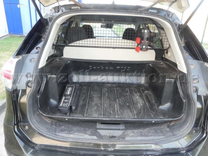 1 Nissan X-Trail 1.6 dCi 4x4 Acenta (Euro 6) – foto 4 – kavel bij Zoll-Auktion, Burgstall