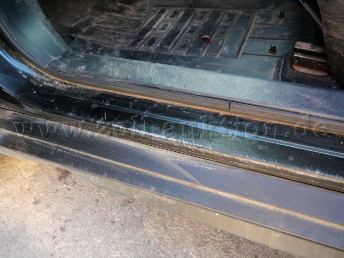 Kratzer und Beschädigungen Lack