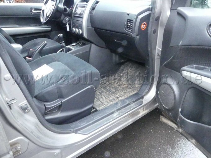 Innenansicht vorn rechts