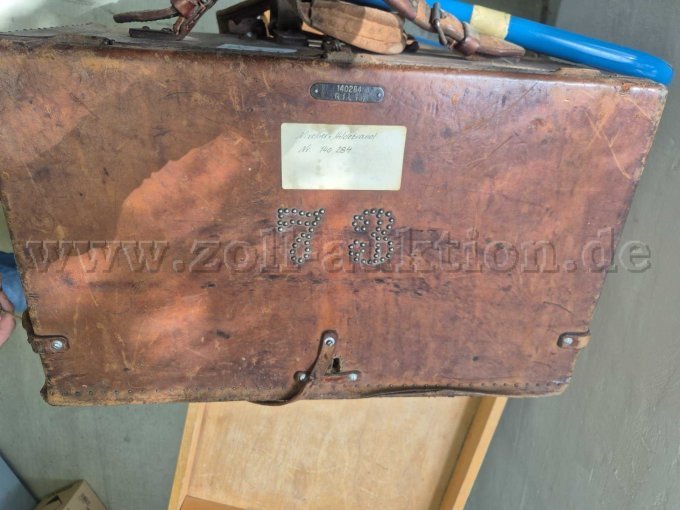1 Nivellier Max Hildebrand – foto 2 – kavel bij Zoll-Auktion, Kiel