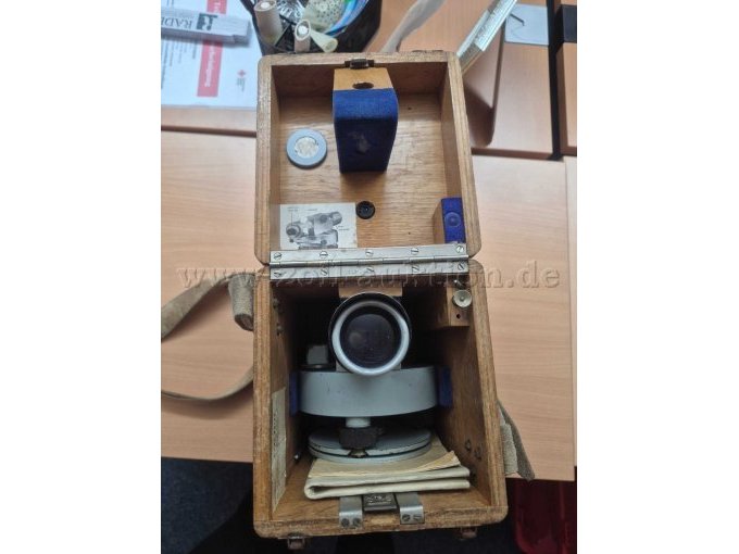 1 Nivellier Ni 2 CARL ZEISS – foto 5 – kavel bij Zoll-Auktion, Kiel