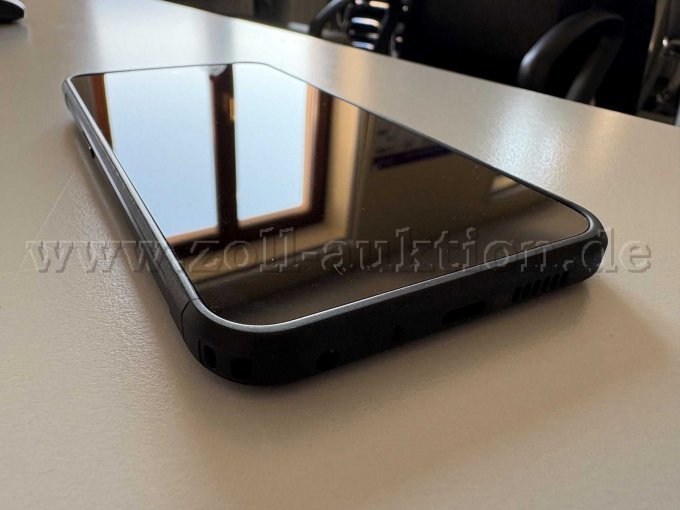 Bildschirm / Kratzer