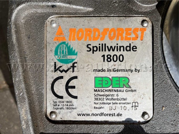 Typenschild mit CE-Kennzeichnung