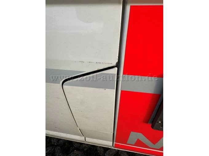 Lackschaden Fahrertür