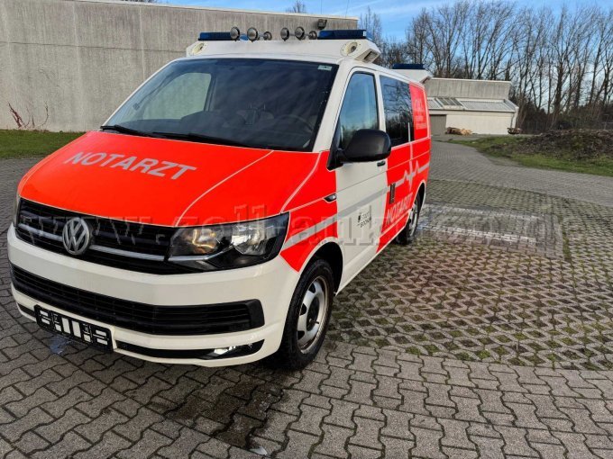 Diagonale vorne links