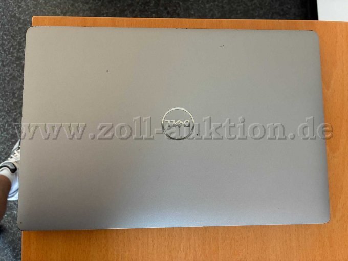 Notebook zugeklappt von oben