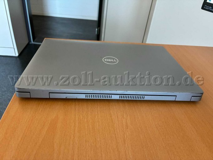 Notebook zugeklappt von hinten