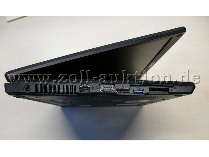 seitliche Anschlüsse