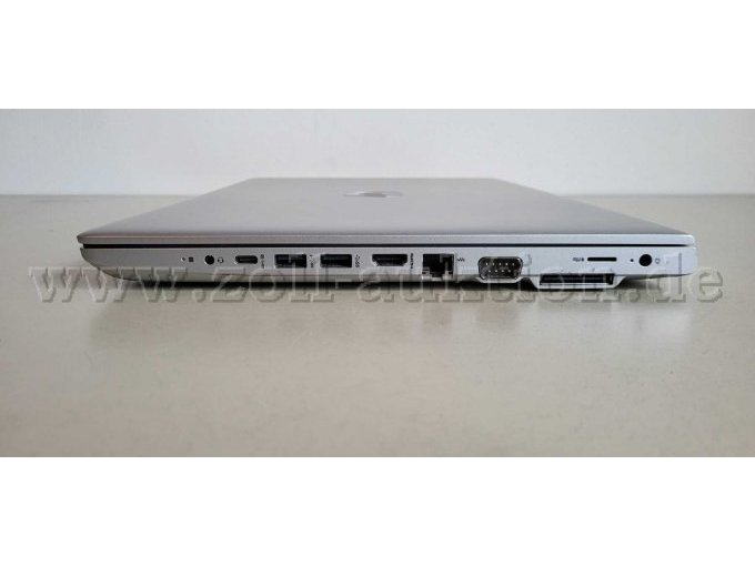 Rechte Seite mit Anschlüsse