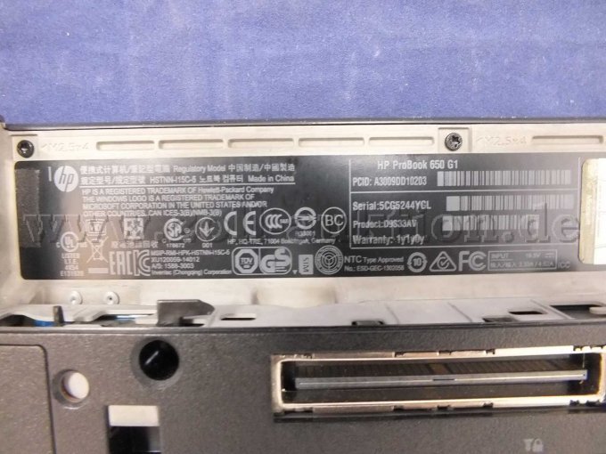 Typenbezeichnung und CE- Kennung