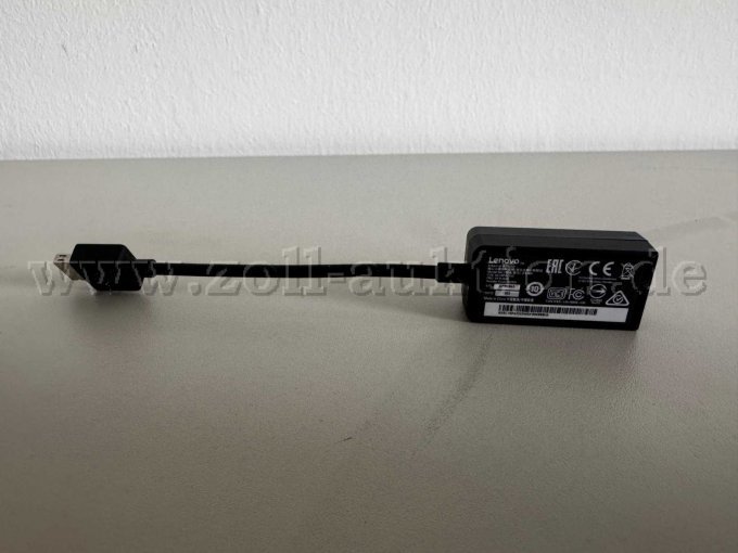 Seitenansicht LAN Adapter