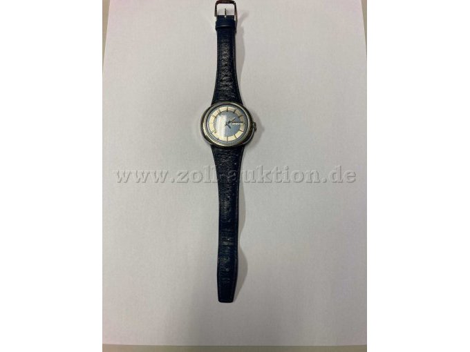 Ansicht Uhr komplett