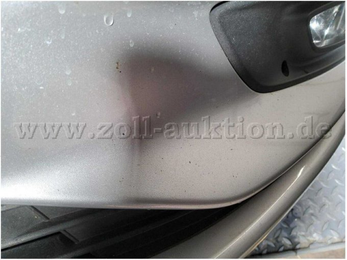 Stoßfänger vorne Lackierung