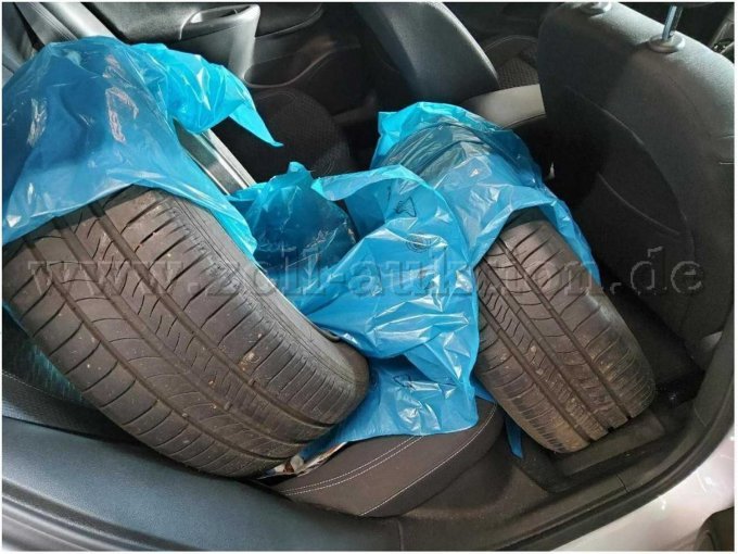 Zusätzlicher Radsatz (Sommerreifen) 2