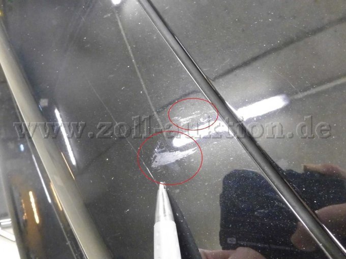 Fahrzeugfront: Kratzer, Steinschläge, eingebrannte Insekten