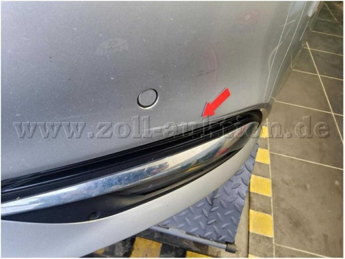 Stoßfänger vorne Lackierung, verschrammt, smart repair