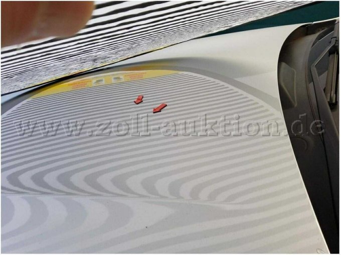 Motorhaube, eingedellt, drücken 2