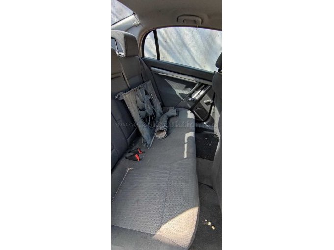 Ersatzteile Rückbank