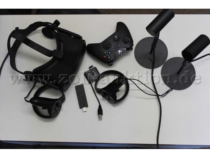 Oculus Rift VR-Brille mit XBOX ONE Wireless Controller, Oculus Fernbedienung,2x Oculus Sensor, Wireless Adapter und Oculus Kontroller