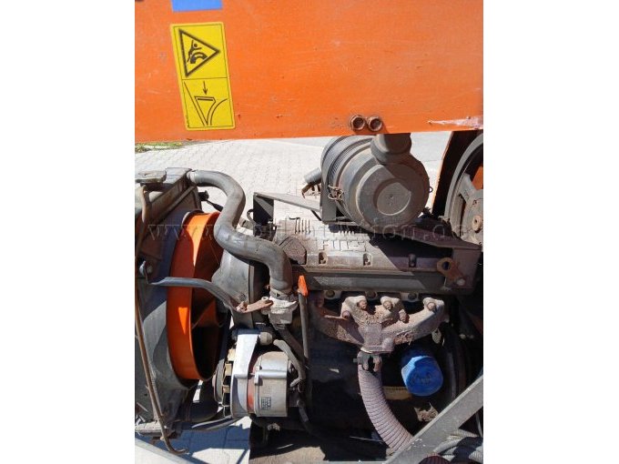 Motor des Holzzerkleinerers