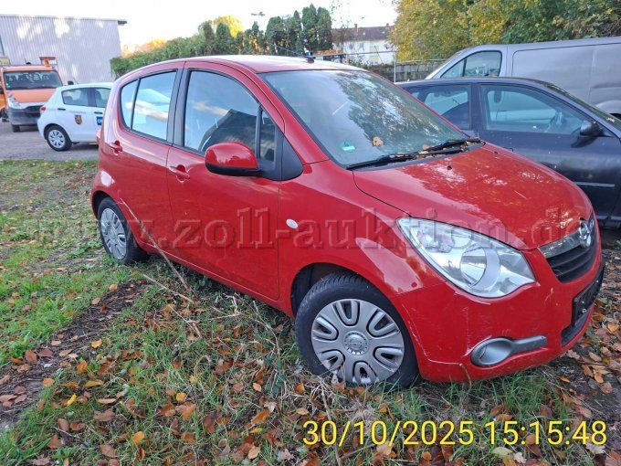 Opel Agila Ansicht vorne rechts