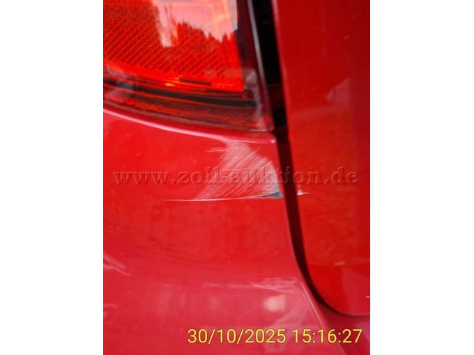 Opel Agila Ansicht Heckklappe Lackschaden