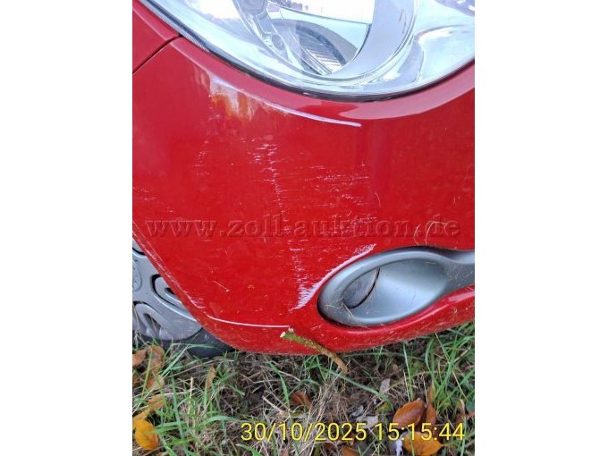 Opel Agila Ansicht Unfall Lackschaden