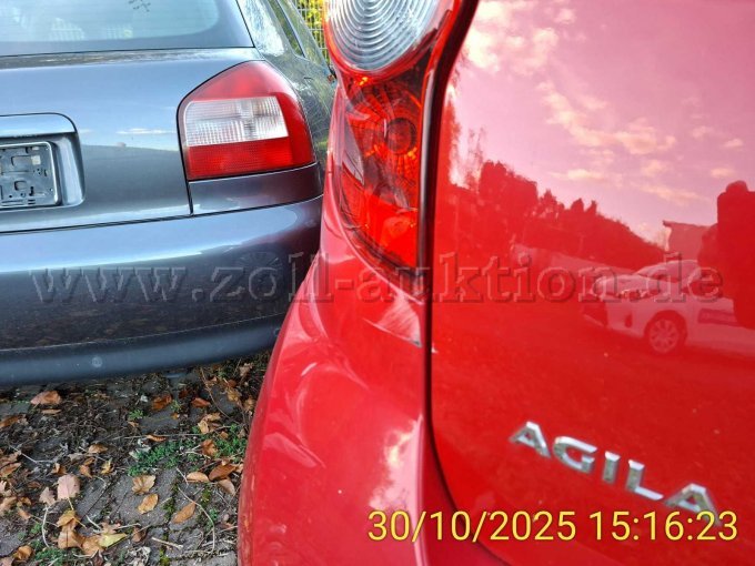 Opel Agila Ansicht Typenschild
