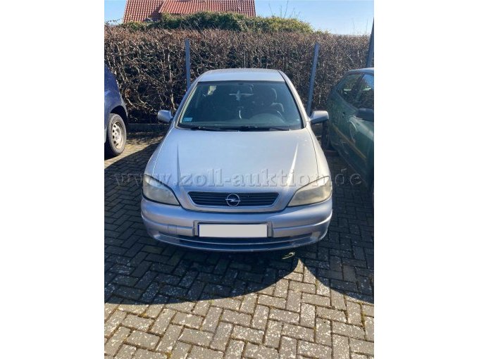 Opel Astra, Front
