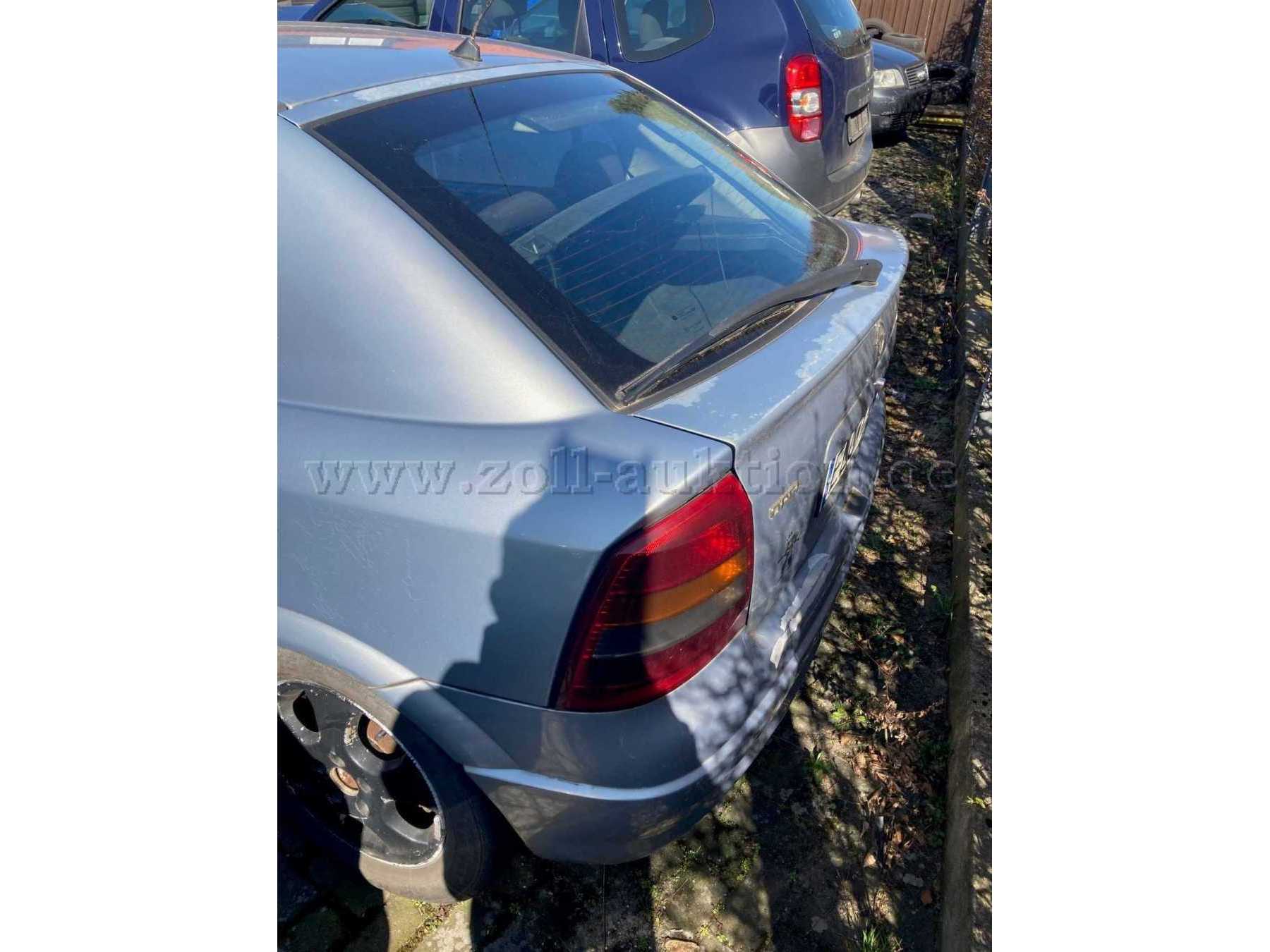 Opel Astra, Fahrerseite II
