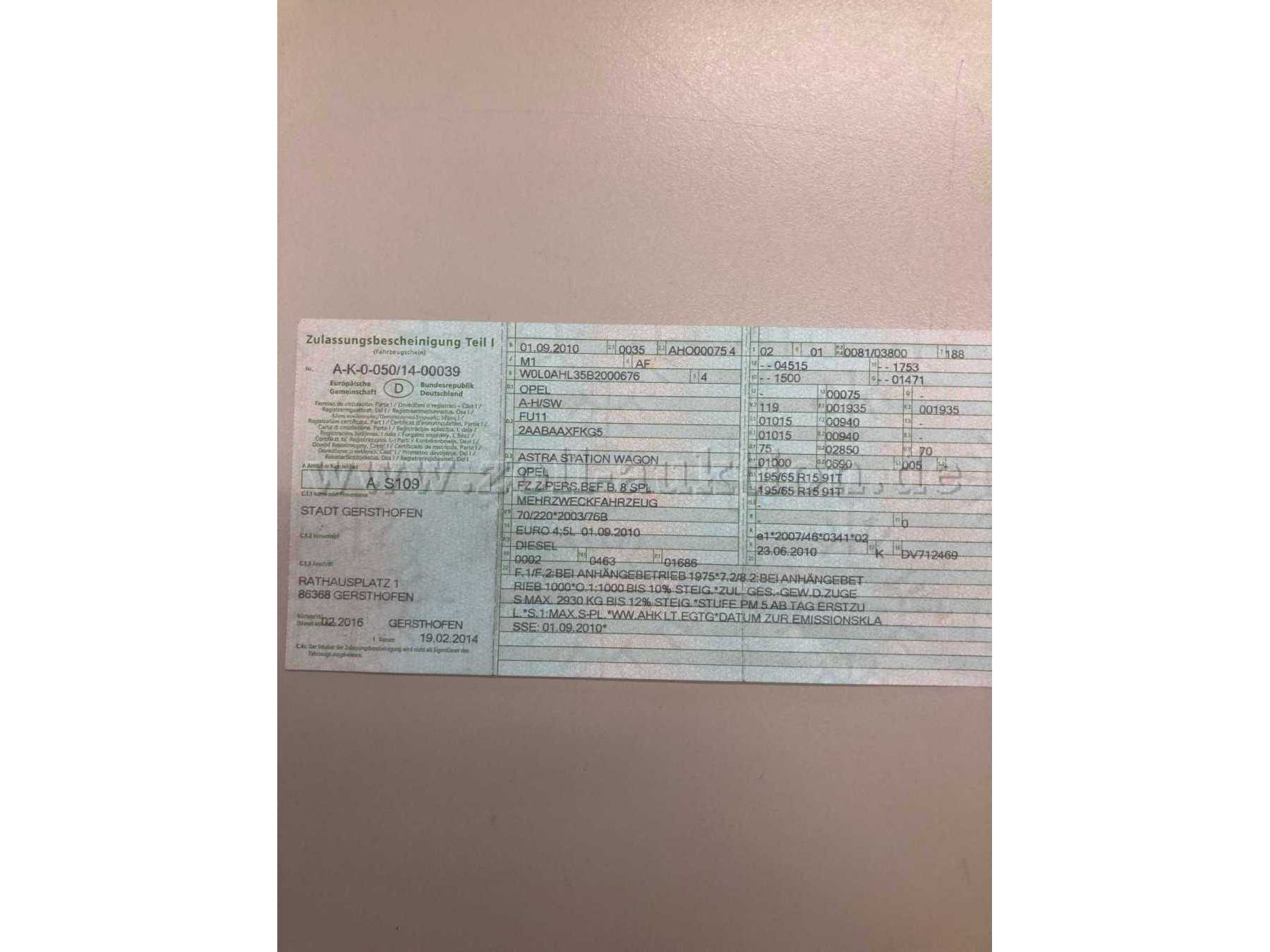 Fahrzeugschein - vorne