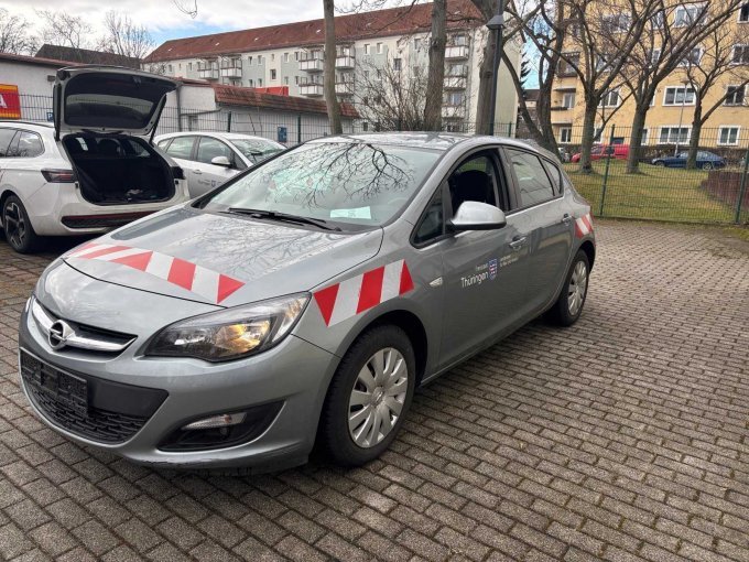 Frontansicht seitlich