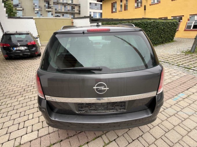 1 Opel Astra - H 1,7 CDTI Bastlerfahrzeug – foto 4 – kavel bij Zoll-Auktion, Traunstein
