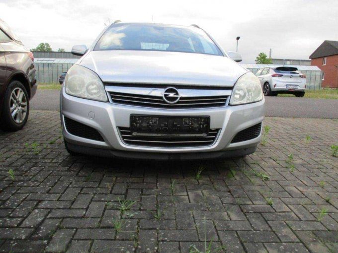 1 Opel Astra H Station Wagon, 1,7 Diesel, 81 KW Bastler/Defekt – foto 5 – kavel bij Zoll-Auktion, Köln