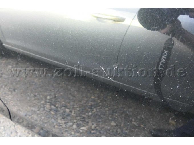 Kratzer Fahrertür