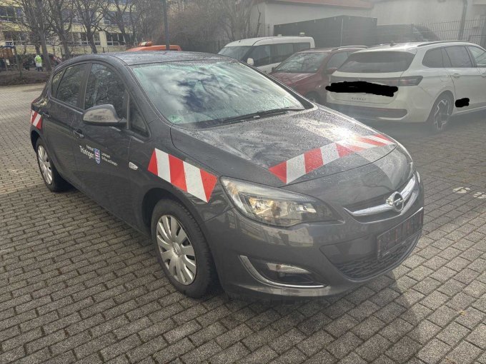 Frontansicht seitlich