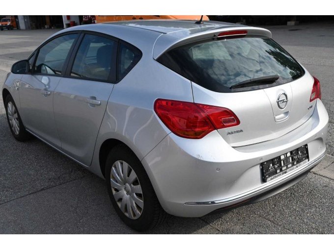 Ansicht von hinten links