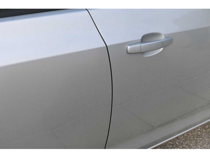 Lackschäden Beifahrertüre und Türe hinten rechts