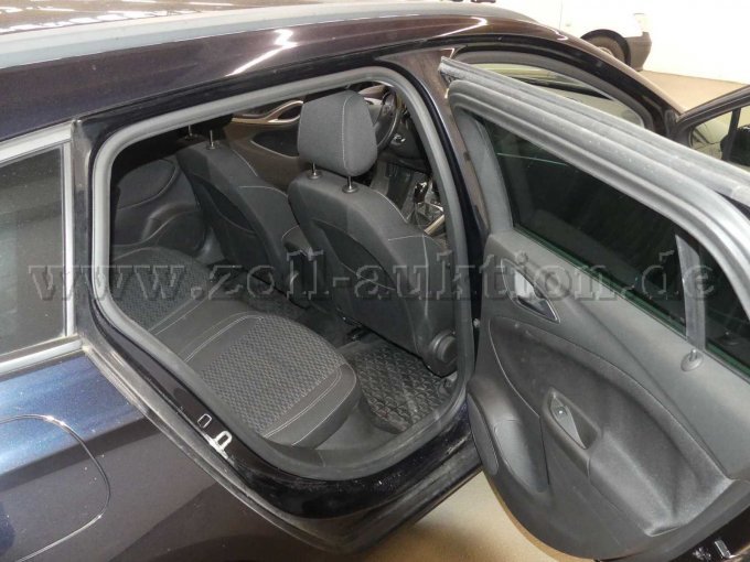 Innenansicht hinten rechts