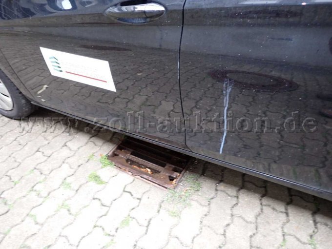 1 Opel Astra K Sportstourer 1.6 CDTI Business – foto 9 – kavel bij Zoll-Auktion, München