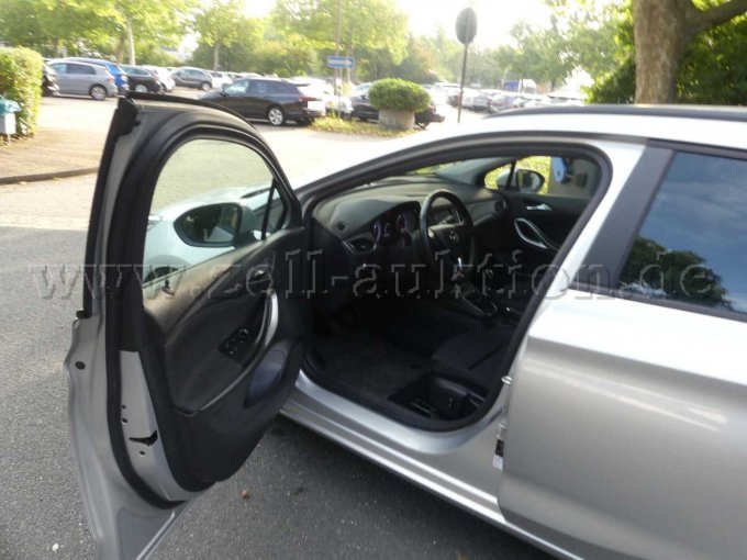 1 Opel Astra K Sportstourer 1.6 CDTI Business Bastlerfahrzeug – BD16-6278 – foto 7 – kavel bij Zoll-Auktion, Hannover